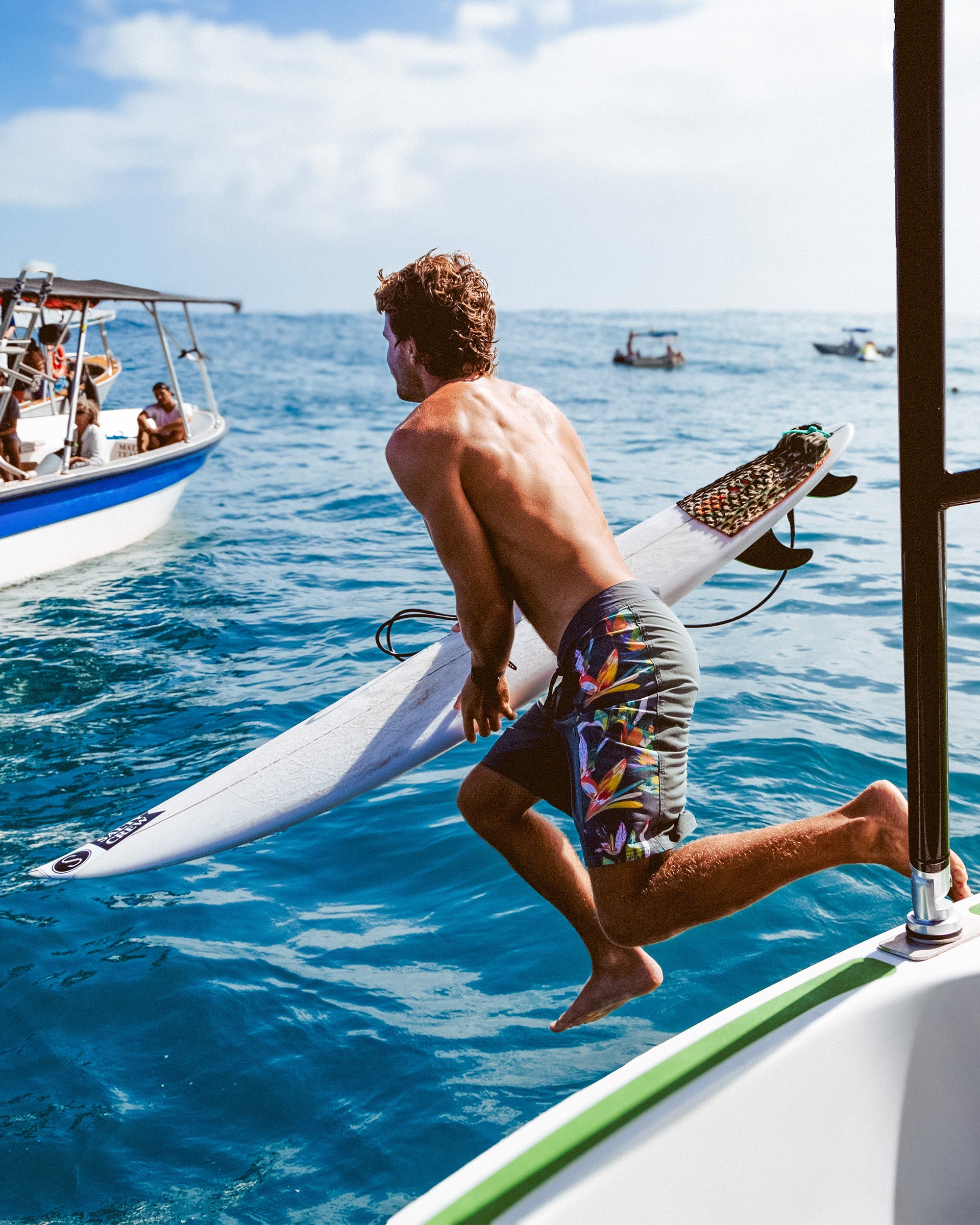 Salty Crew FLAGSHIP BOARDSHORT