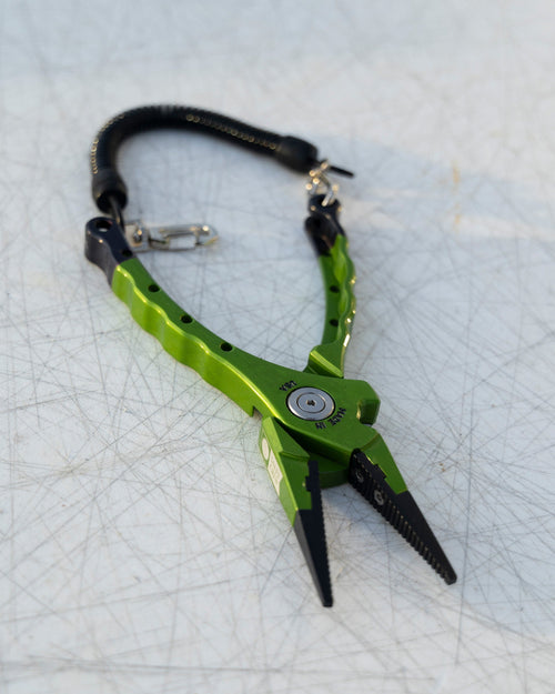 Salty Crew Accurate x Salty Crew 7" Plier