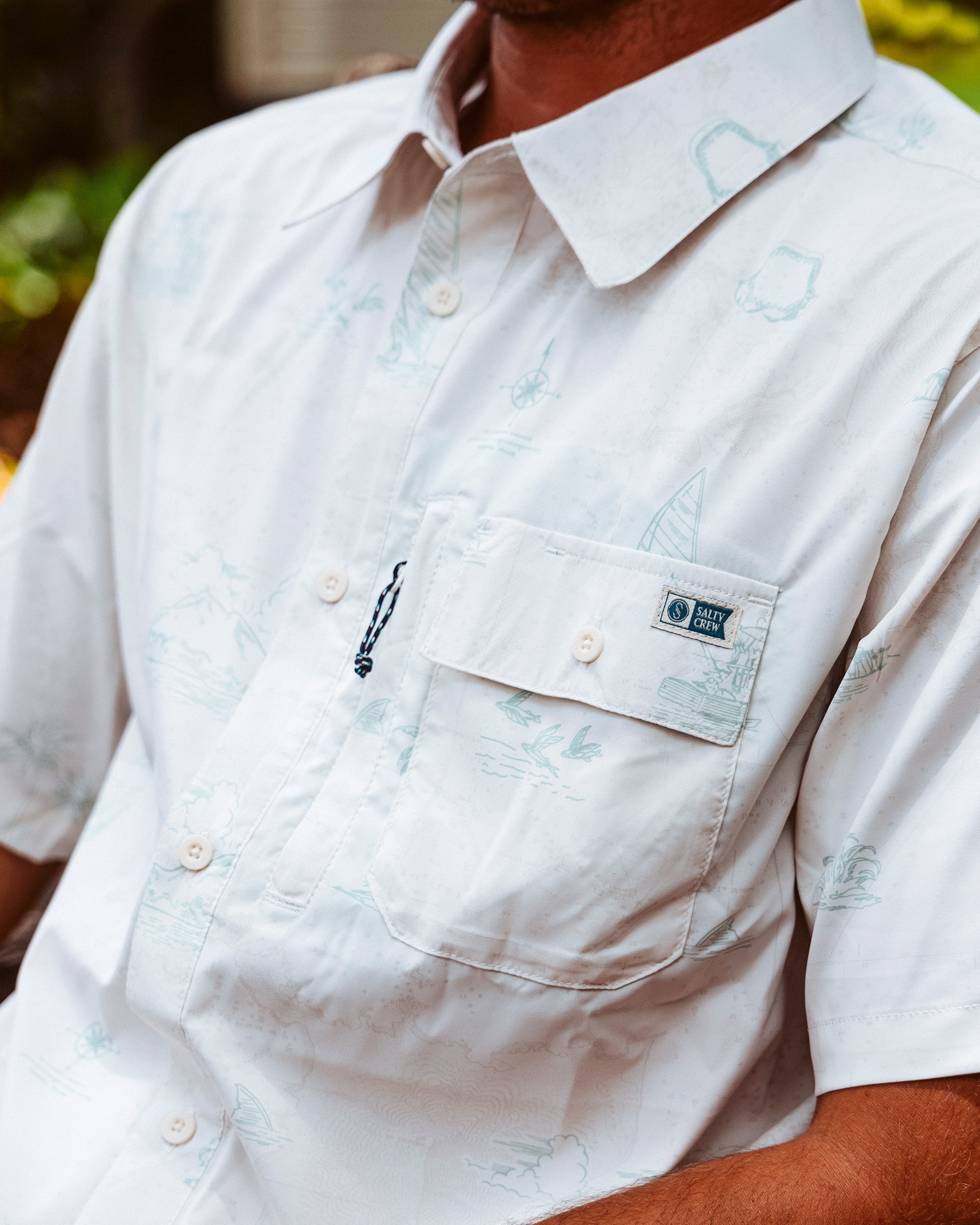 Salty Crew FLAGSHIP UV BUTTON UP
