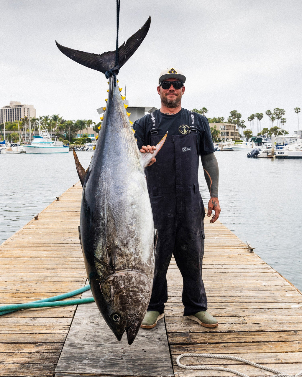 Salty Crew LONG RANGE BIB - Black