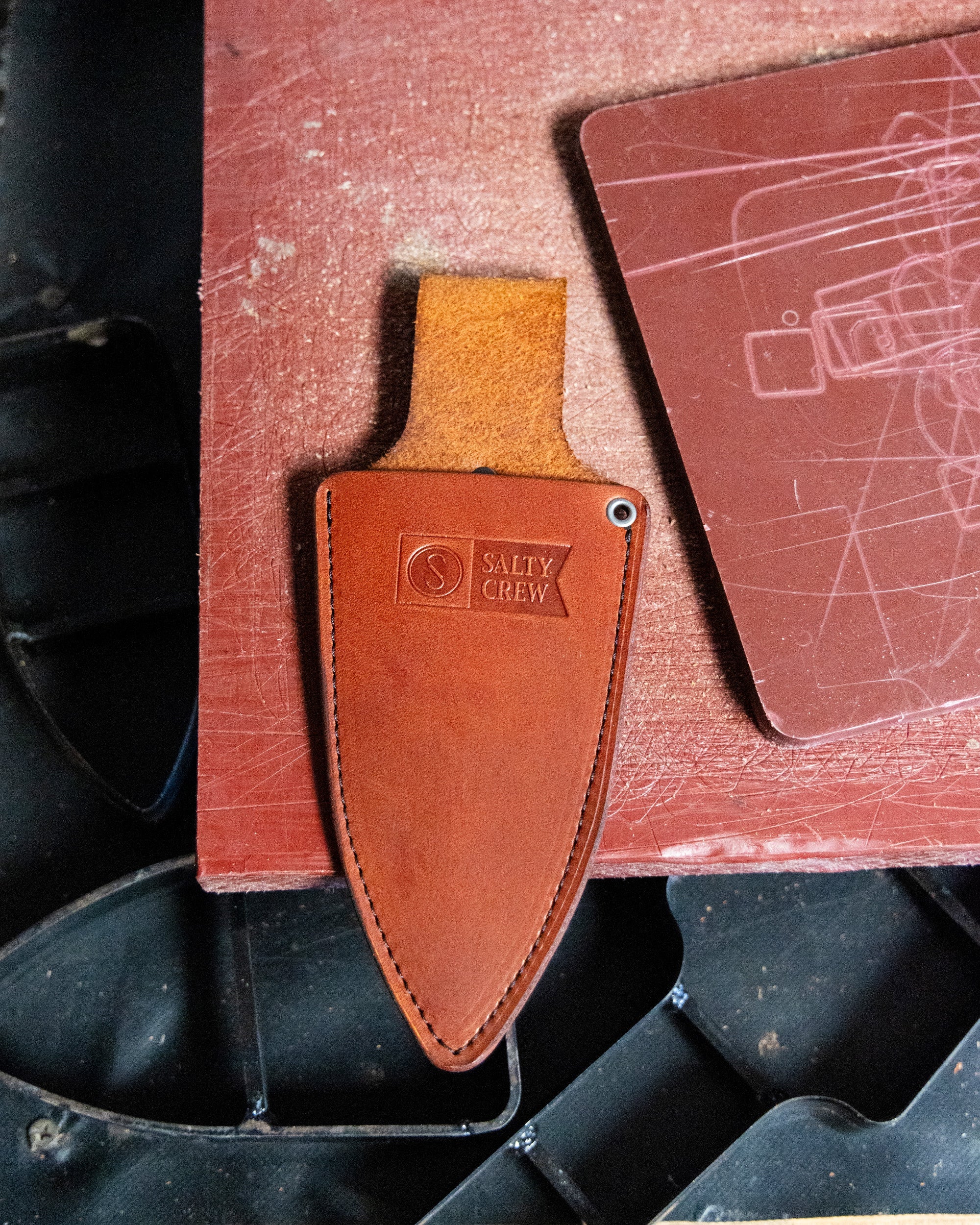 Salty Crew Old 67 x SC Leather Sheath - Brown