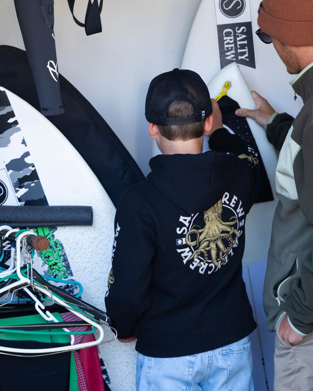 Salty Crew TENTACLES BOYS FLEECE - Black