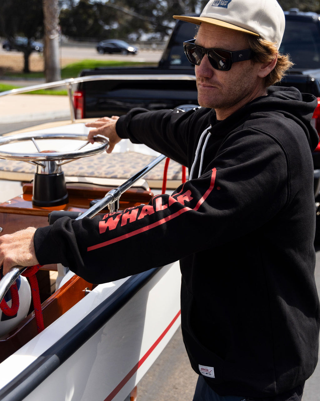 Salty Crew WHALER ICON FLEECE - Black