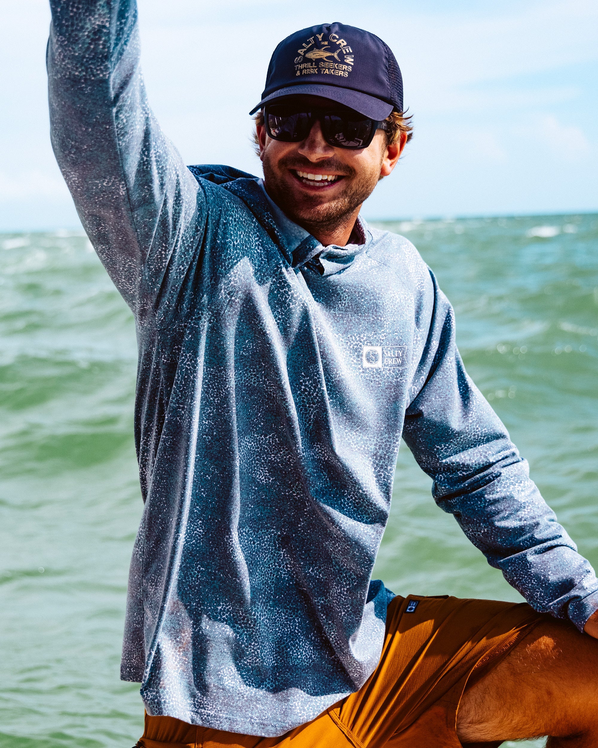 Salty Crew MARINER LITE UV HOOD - Dark Navy
